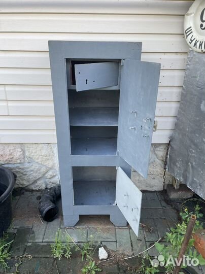 Сейф металлический советский