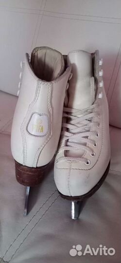 Фигурные коньки wifa