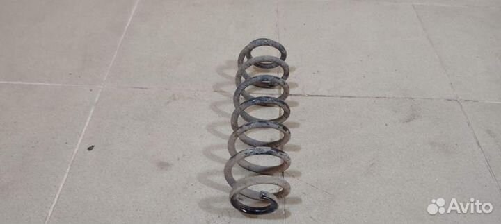 Пружина задняя правая Toyota RAV 4 2019- 482314254