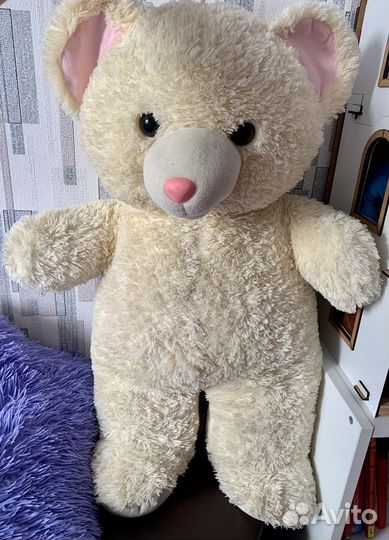 Плюшевый медведь
