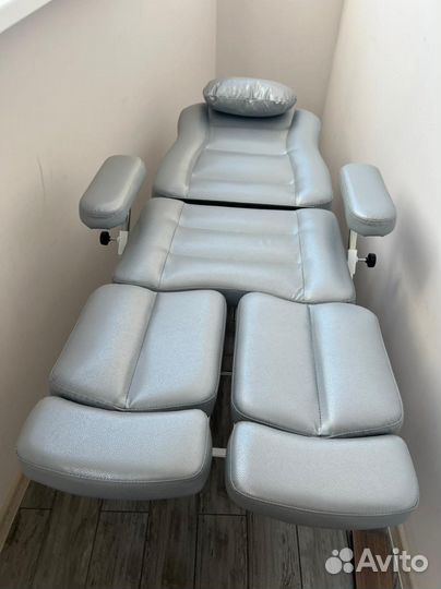 Педикюрное кресло