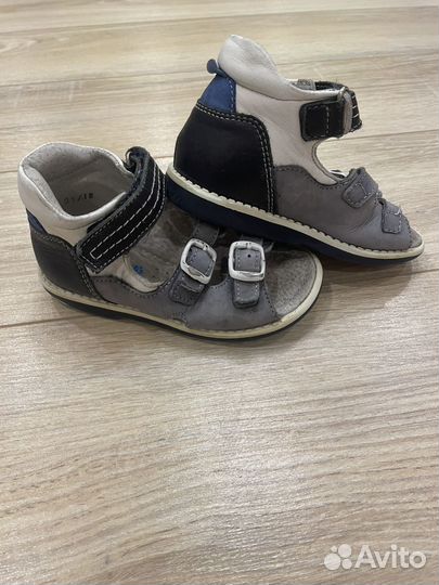 Сандалии для мальчика 24 размер