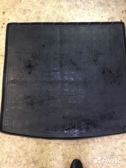 Ковер в багажник touareg 2019г