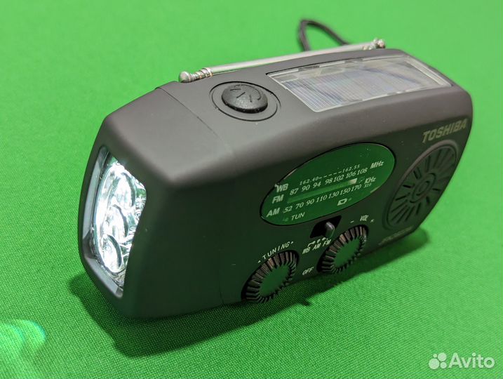Toshiba Радиоприемник (7 в 1)