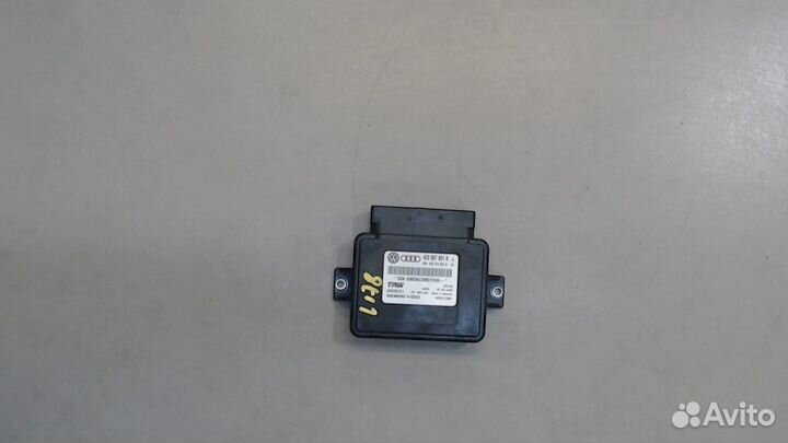 Блок управления стояночным тормозом Audi A8 (D3)