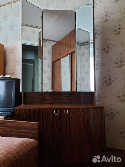 Зеркало трельяж