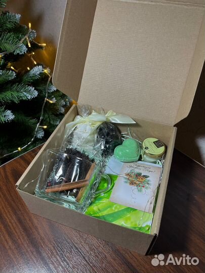 Подарочный бокс на новый год