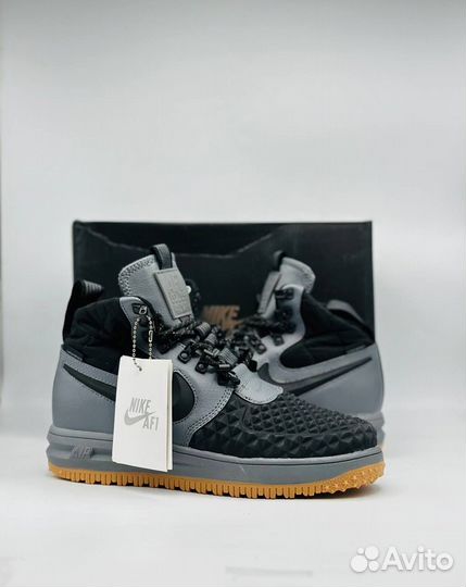 Nike AIR force 1 lunar