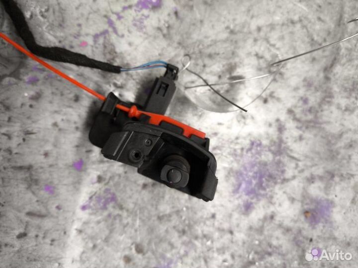 Активатор лючка бензобака Audi A4 B8