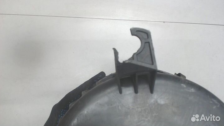 Корпус воздушного фильтра Toyota Land Cruiser Prad