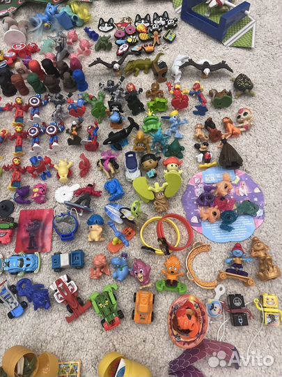 Игрушки из Киндер