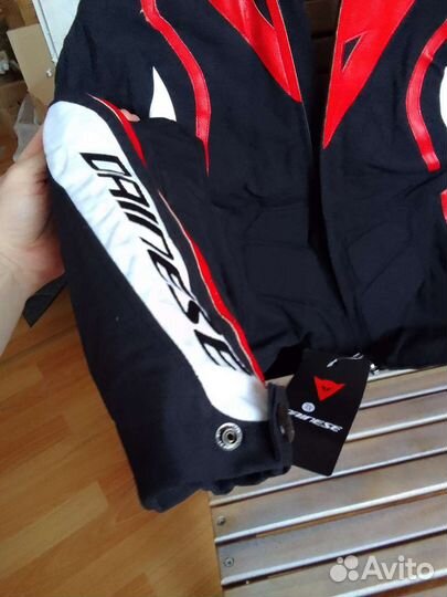 Мотокуртка dainese