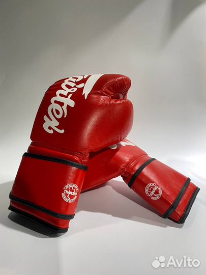 Боксерские перчатки Fairtex
