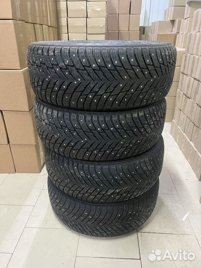 Nokian Tyres Hakkapeliitta 10p 225/55 R17