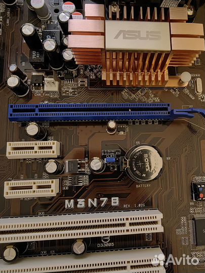 Материнская плата с процессором am3