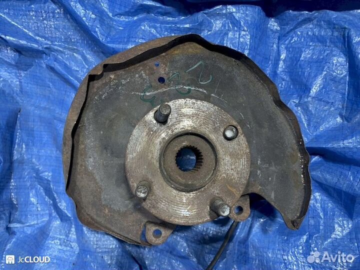 Ступица на mazda familia BJ8W, BJ5W