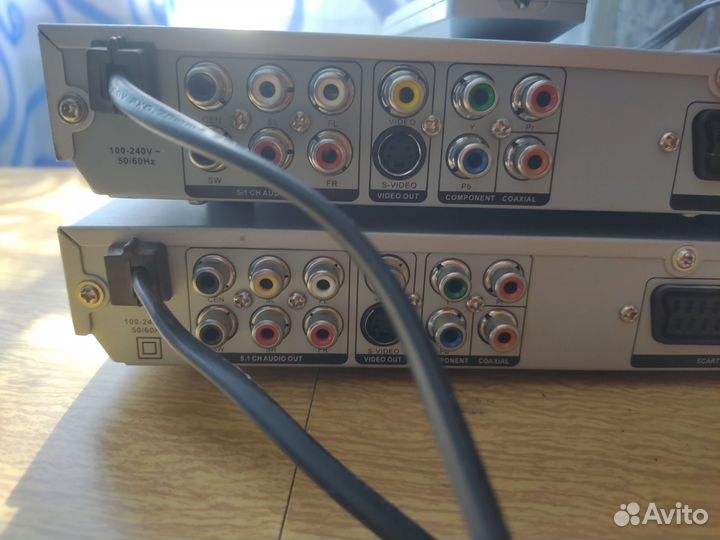 Dvd плеер Vitek VT4003SR 2шт