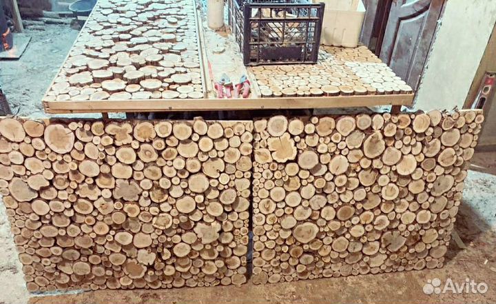 Панно из можжевельника в наличии и под заказ