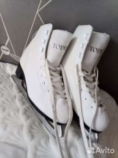 Коньки фигурные