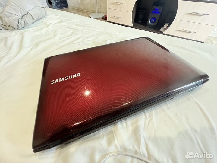 Игровой Samsung большой экран/i3/ssd/игровая видео