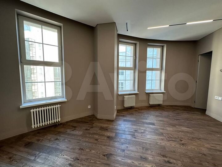 3-к. квартира, 109,6 м², 5/9 эт.