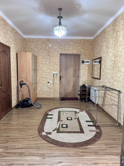2-к. квартира, 104 м², 11/12 эт.