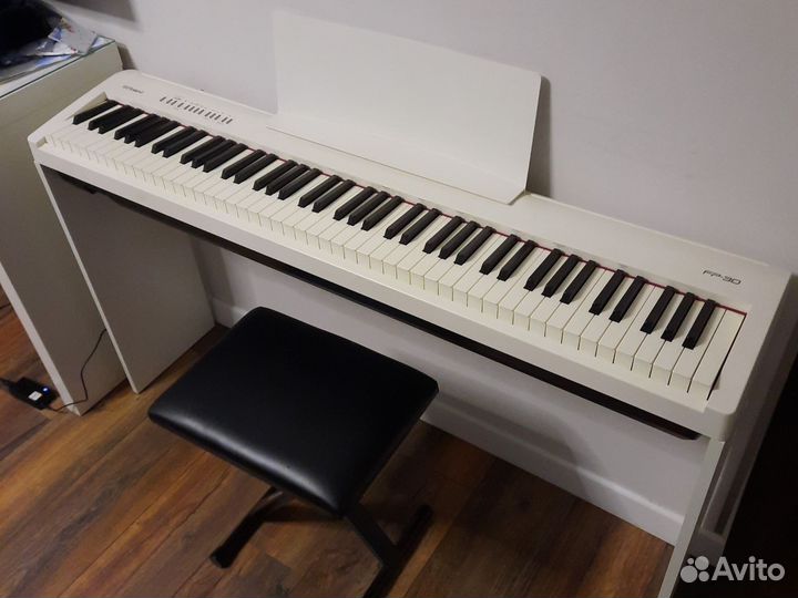 Цифровое фортепиано Roland FP30