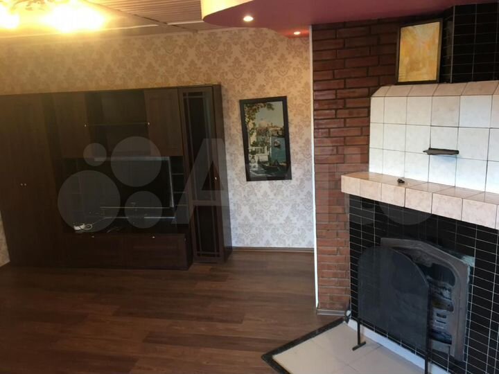 Дом 200 м² на участке 10 сот.