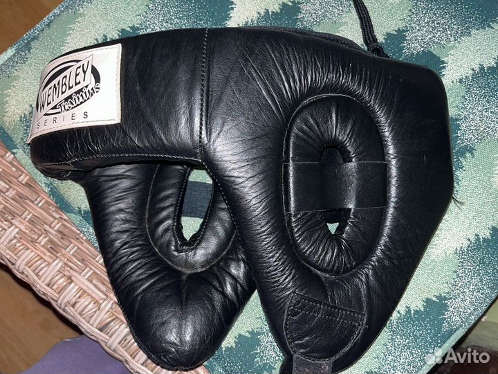 Шлем для бокса wembley
