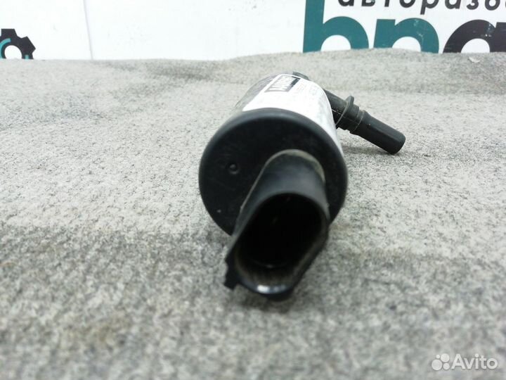 Моторчик омывателя фар 67 12 7 217 792 BMW