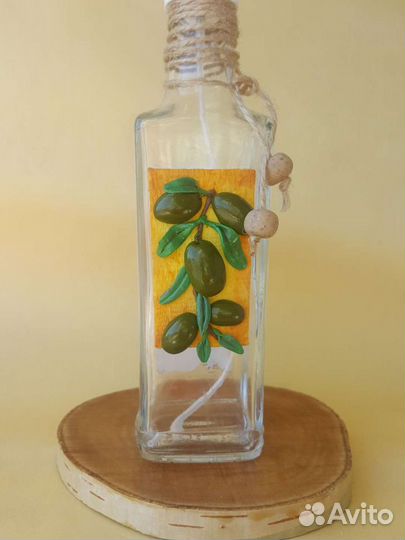 Нужный подарок) Стеклянная бутылочка под масло