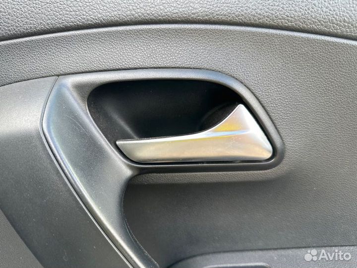 Ручка двери внутренняя Volkswagen Polo седан 1.6