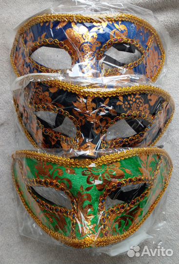Маска маскарадная