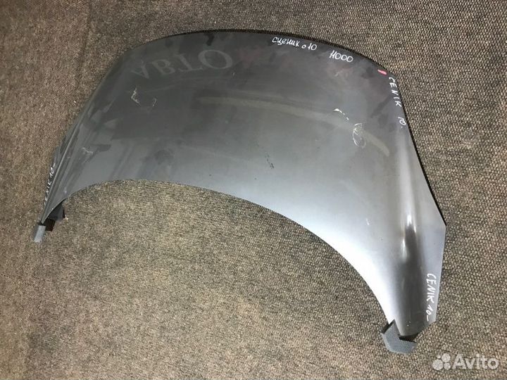 Капот Renault Scenic 2010