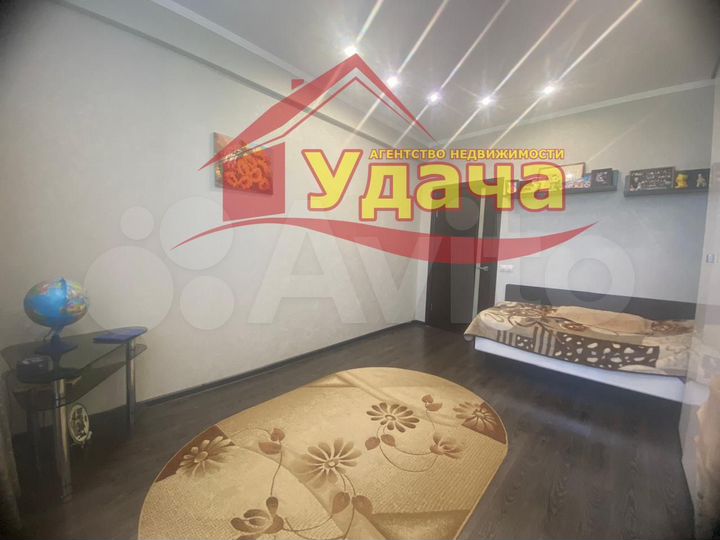 2-к. квартира, 78,3 м², 4/4 эт.