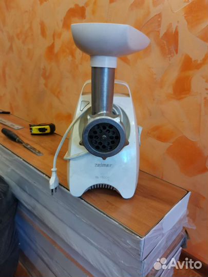 Неисправная мясорубка zelmer 1500w