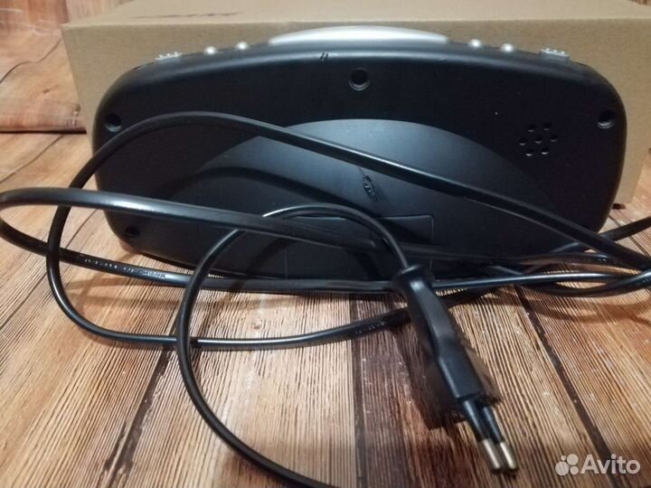 Электронные часы-будильник Силуэт ме-20