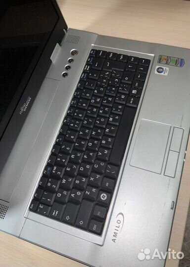 Ноутбук fujitsu siemens