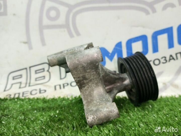 Кронштейн ролика-натяжителя руч. ремня Ssangyong