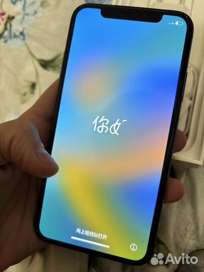 iPhone X, 64 ГБ