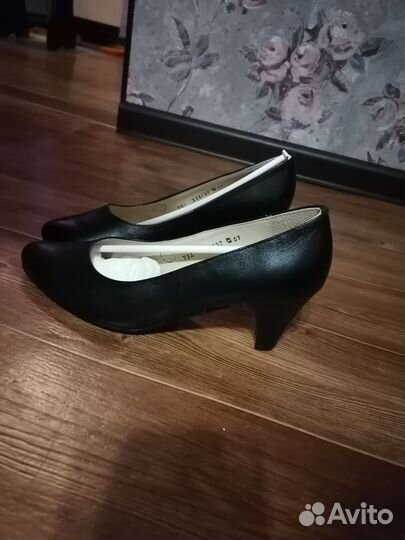 Туфли женские