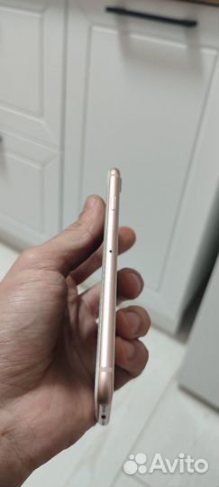 iPhone 8, 64 ГБ