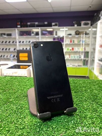 iPhone 7, 32 ГБ