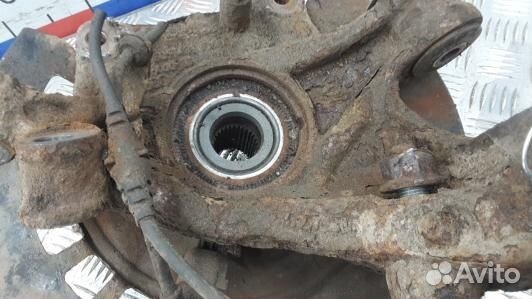 Ступица задняя левая audi Q7 (BAD14MH01)