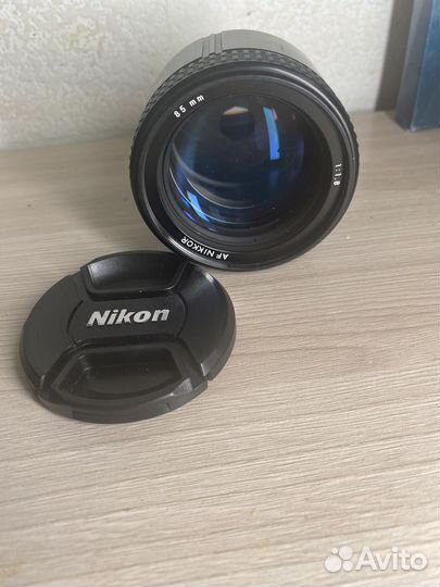 Объектив Nikon 85mm f/1.8G AF-S Nikkor