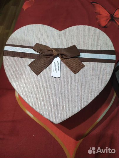 Коробка подарочная