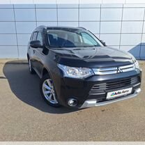 Mitsubishi Outlander 2.0 CVT, 2014, 139 000 км, с пробегом, цена 1 560 000 руб.