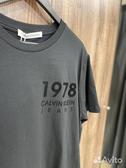 Футболка Calvin Klein Jeans