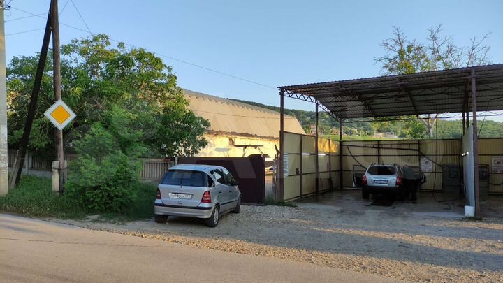 Склад, 318 м²