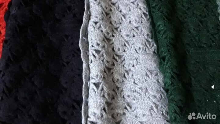 Вязанные жилетки ручной работы